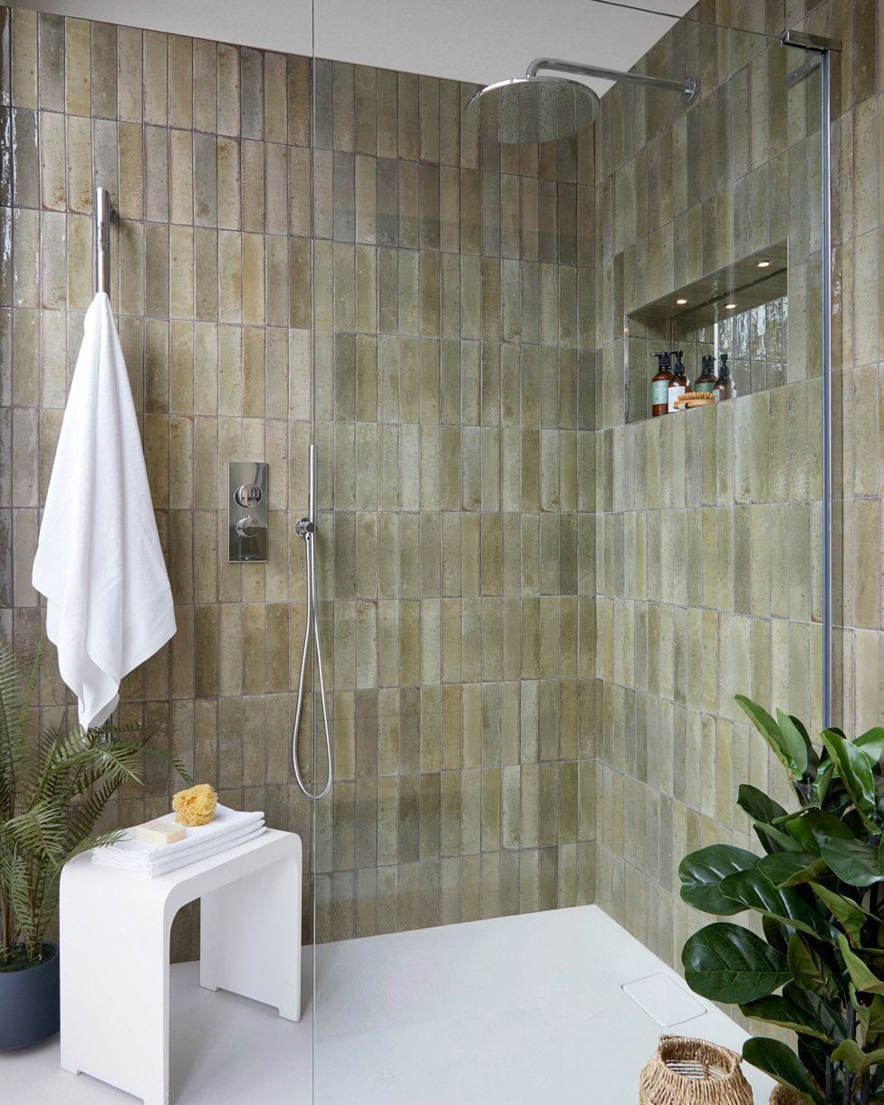 rustic farmhouse shower tile ideas